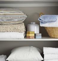 Linenclosetstockimage